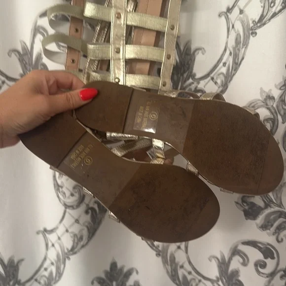 Gold, gladiator sandals - Picture 2 of 3